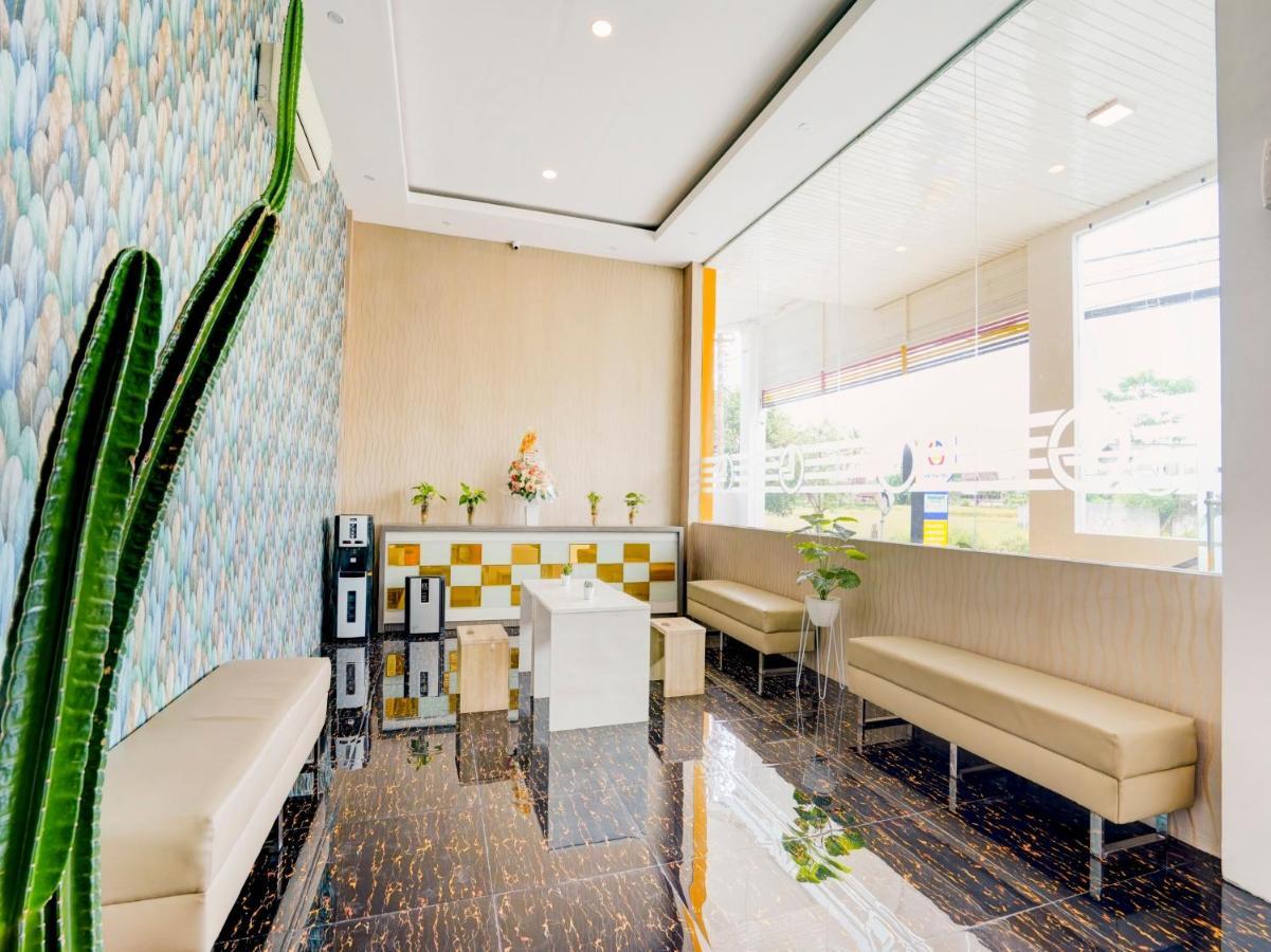 Lg Hotel 젬벨 외부 사진